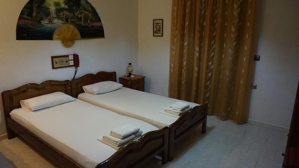 Hotel Mary Marathókampos 部屋 写真